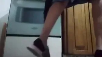 Pretty fear of urine into the kitchen of her adorable chick friend