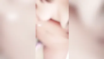 お風呂で全裸オナニー シャワーオナニー、バイブをヌプヌプ♡