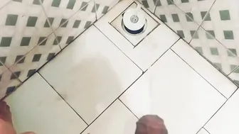 Look How Im Having Fun With My Pee Bf Dick