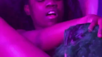 Finally get a taste of liyah while rides my face