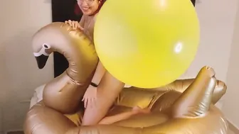 Adorable Hispanic bimbos pose you with my gigantic inflatable golden swan and my 32 gigantic balloon