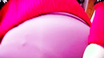 Crazy Sexy Christmas farts to celebrate this warm Christmas smell it all