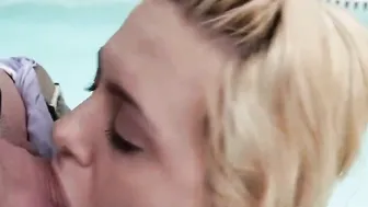 Mia Pearl Freaky Housewife Getting Screwed Rough