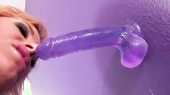 Curvy Porn Legend Shyla Stylez fucks herself with a sex toy