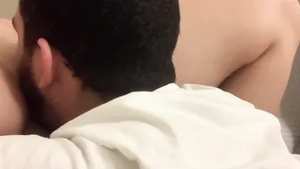 Eating vagina after a shower