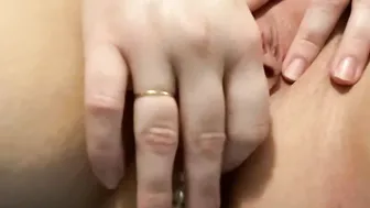 Jewelry is the way to my twat
