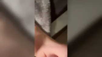 hispanic mistress give toes job