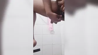Me afeito la concha para que me hagan un rico oral