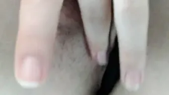 I am visiting a friend and decided to masturbate impercepti