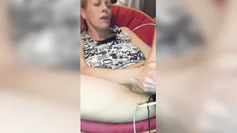 mom hoe plays with vibrators while her asshole getting the huge buttplug ( anal training)