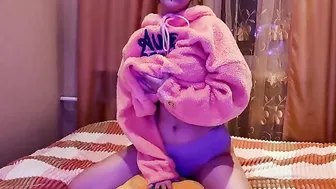 Enjoy how adorable this bimbos is inside sex