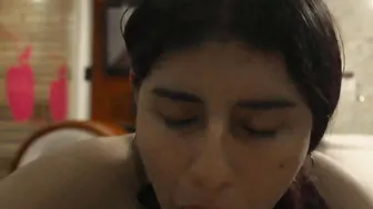 Goddess conejita Rose Daaay brinca duro sobre un pene +sixty nine