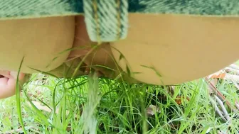 Pee inside a Outside Park
