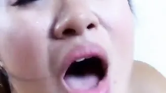Young sluts has a bushy cunt