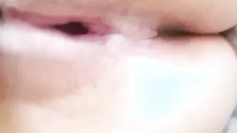 Juicy quick fast snatch cum by the wifey
