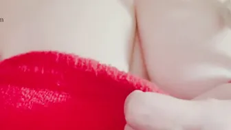 Beauty Holiday humor and bouncing boobies