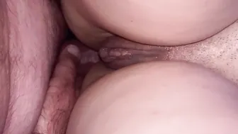 Amateur MILF tries first painful anal