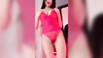 兔兔谭晓彤 低角度挑逗