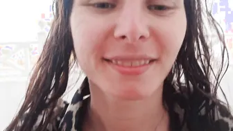 Beautiful watch and crazy sexy suck from good woman