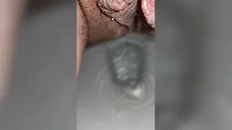 Close up of my twat while I masturbate and peeing