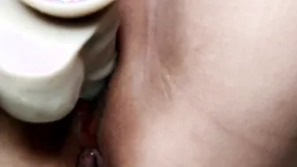BBW creams all over gigantic veiny penis offer toejob