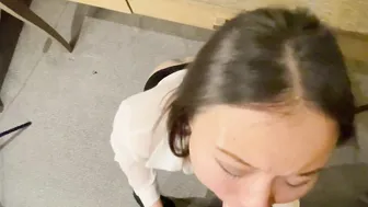 Yiming Curiosity 依鸣 - chinese Eastern Secretary begs for cummed - Amateur 18 year old with BWC