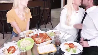 Freeuse Family Dinner Time Group Sex Dad And Daughter Milf And Son - Kylie Kingston Kenna James Rion King