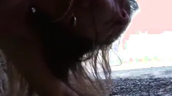 Dark Hair Between the rocks of the sea she had anal