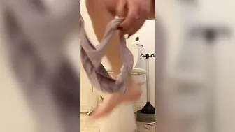 milf pisses underwear and then blows it up
