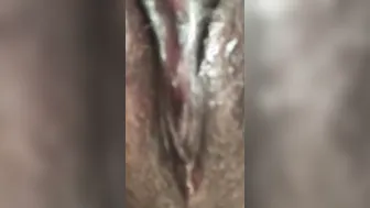 My juicy twat opens up when I’m about to cum