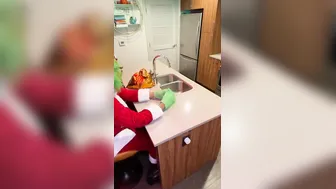 Mrs. Clause Fucks the Grinch While Santa Was Away - Gifted Her A Squirting Orgasm for Christmas