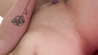 Salope sur snap avec mon gode dans ma chatte que je suce