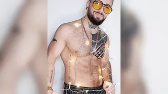 Buone feste da Ladymuffin And Tommy A Canaglia