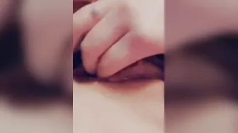 Petting my Super Sexy vagina