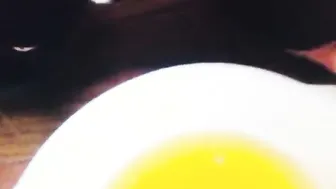 goddess Lia Pees Gold