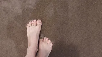 Barefoot On The Beach | Vacation 2021
