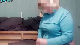 My fat vagina masturbating on 1 leg while jerking off