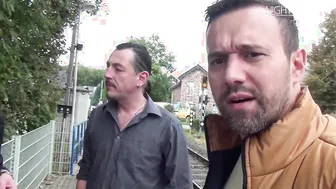 Mollige Blonde Drecksau bumst wie ein kleiner Teufel