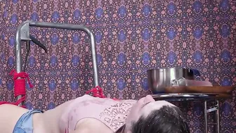 Submissive teenagers getting face splattered with cum by her master