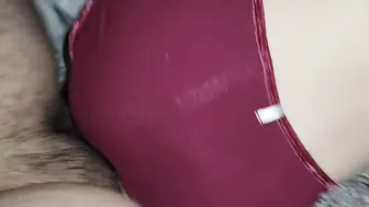 Drilling her booty from the side