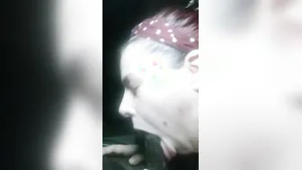 White bimbos give sloppy bj to bbcs