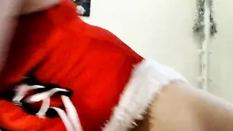 Older Russian whores will plug any young skank inside the