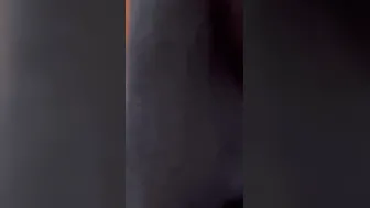 VERY HOT WOMEN RELAX AND SEE