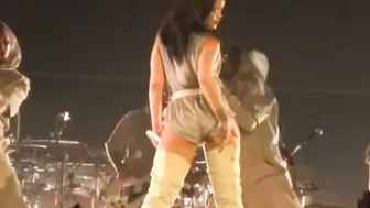 Celebrity sex - Rihanna Performance - Before Covid -19
