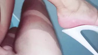 Stepmom into high heels getting cum into snatch