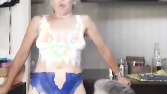 Super trained body nude but not so much body painting