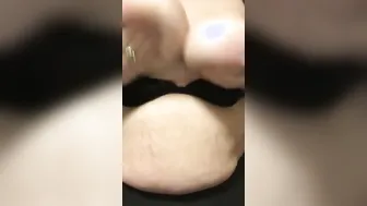 Bbw Titty bounce play suck/lick