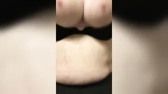 Bbw Titty bounce play suck/lick