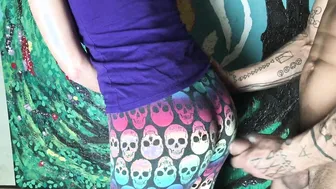 CFNM penis play into yoga leggings