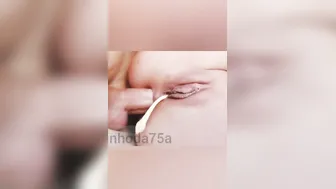 Iranian women anal fucked دختره ویبراتور کرده تو کسش و کون میده